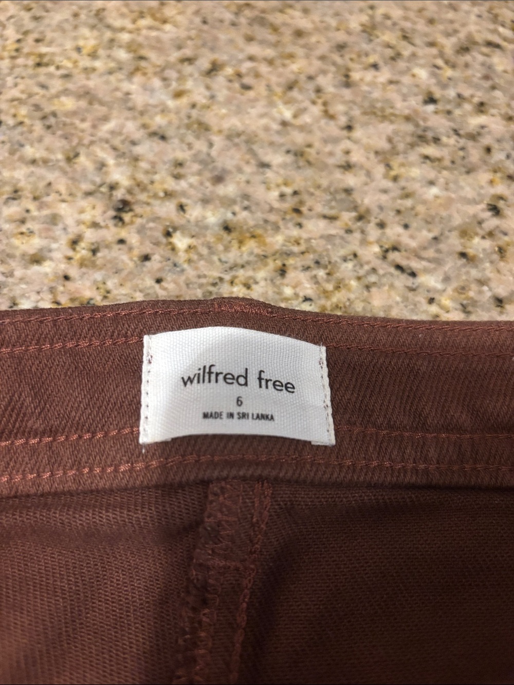 Aritzia Wilfred Free Modern Utility Pant Dark Chocolate Brown High Rise Size 6